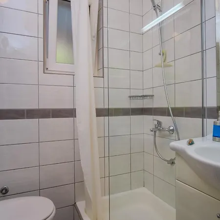 Adri Apartment *