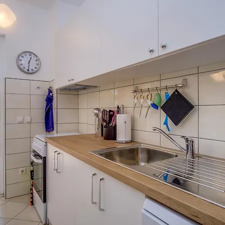 Apartment Adri *