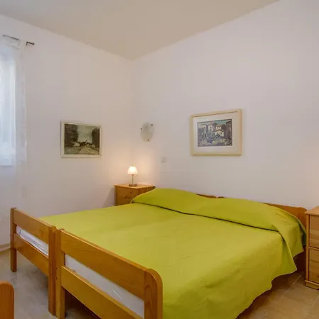 Apartment Adri Cunski